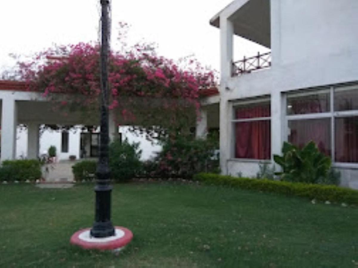 Mp Tourist Bunglow , Chitrakoot Hotel Sitapur Muafi Kültér fotó