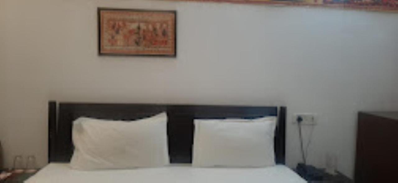 Mp Tourist Bunglow , Chitrakoot Hotel Sitapur Muafi Kültér fotó