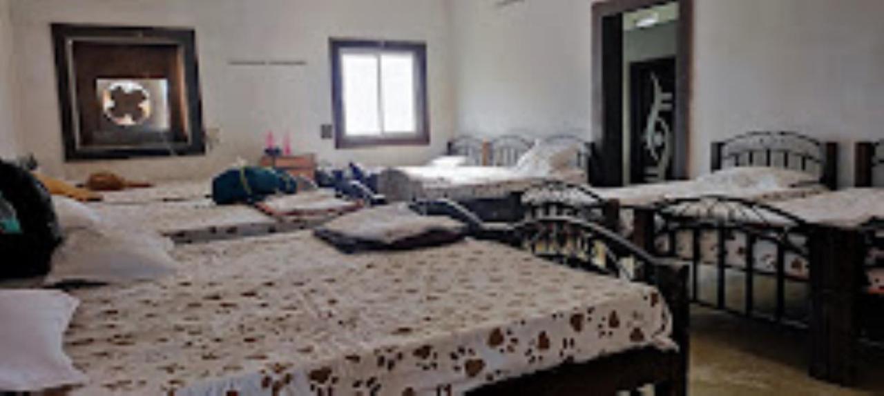 Mp Tourist Bunglow , Chitrakoot Hotel Sitapur Muafi Kültér fotó